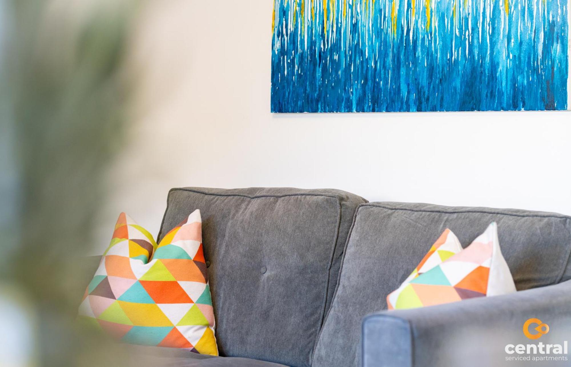 Central Serviced Apartments - 2 Bedroom - Free Street Parking - Fast Wifi - Smart Tvs In All Rooms - Ground Level - Family Neighbourhood - 3 X Double Beds - Heating 24-7 - Trade Stays - Weekly & Monthly Offers Dundee Luaran gambar