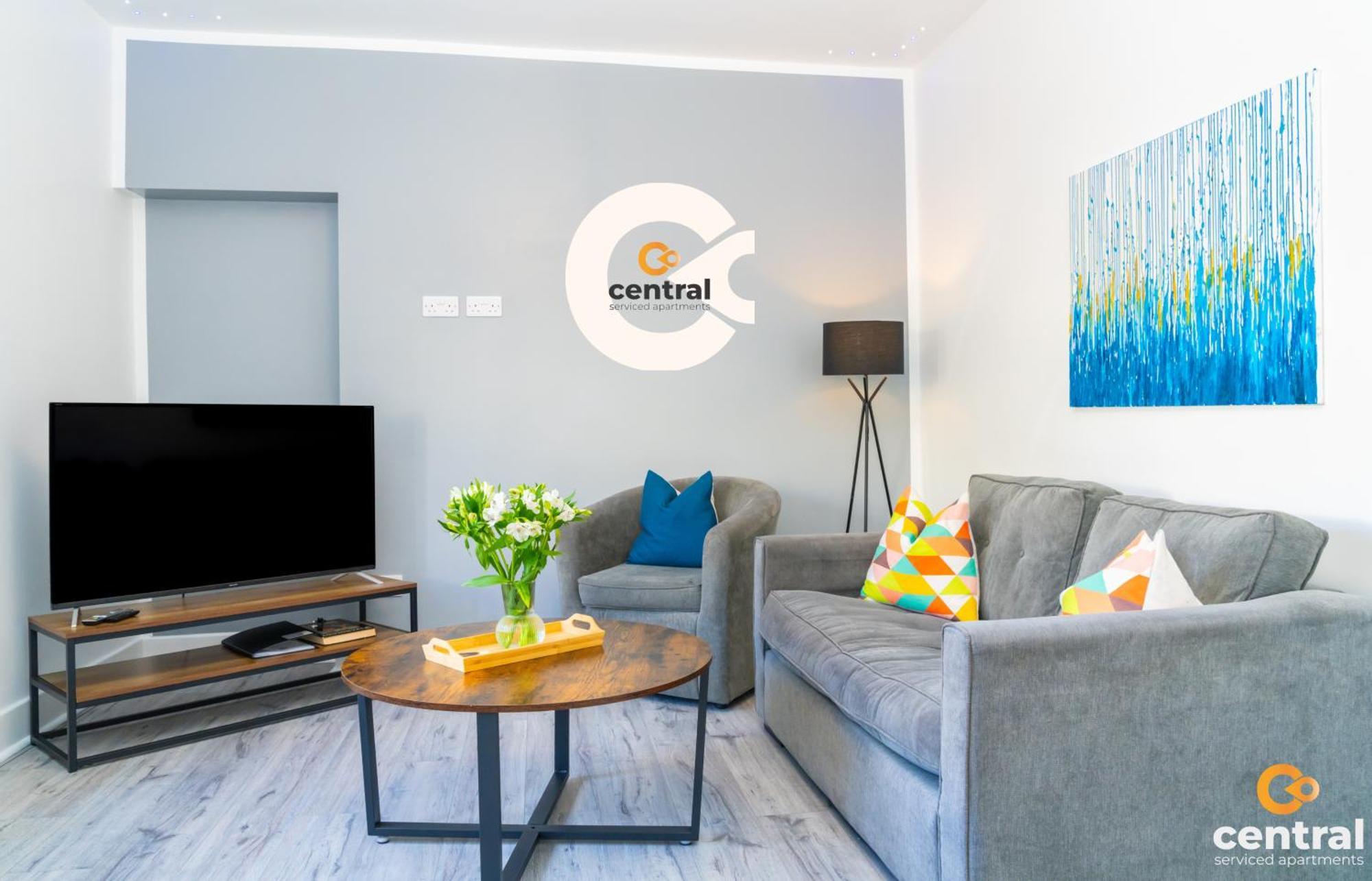 Central Serviced Apartments - 2 Bedroom - Free Street Parking - Fast Wifi - Smart Tvs In All Rooms - Ground Level - Family Neighbourhood - 3 X Double Beds - Heating 24-7 - Trade Stays - Weekly & Monthly Offers Dundee Luaran gambar