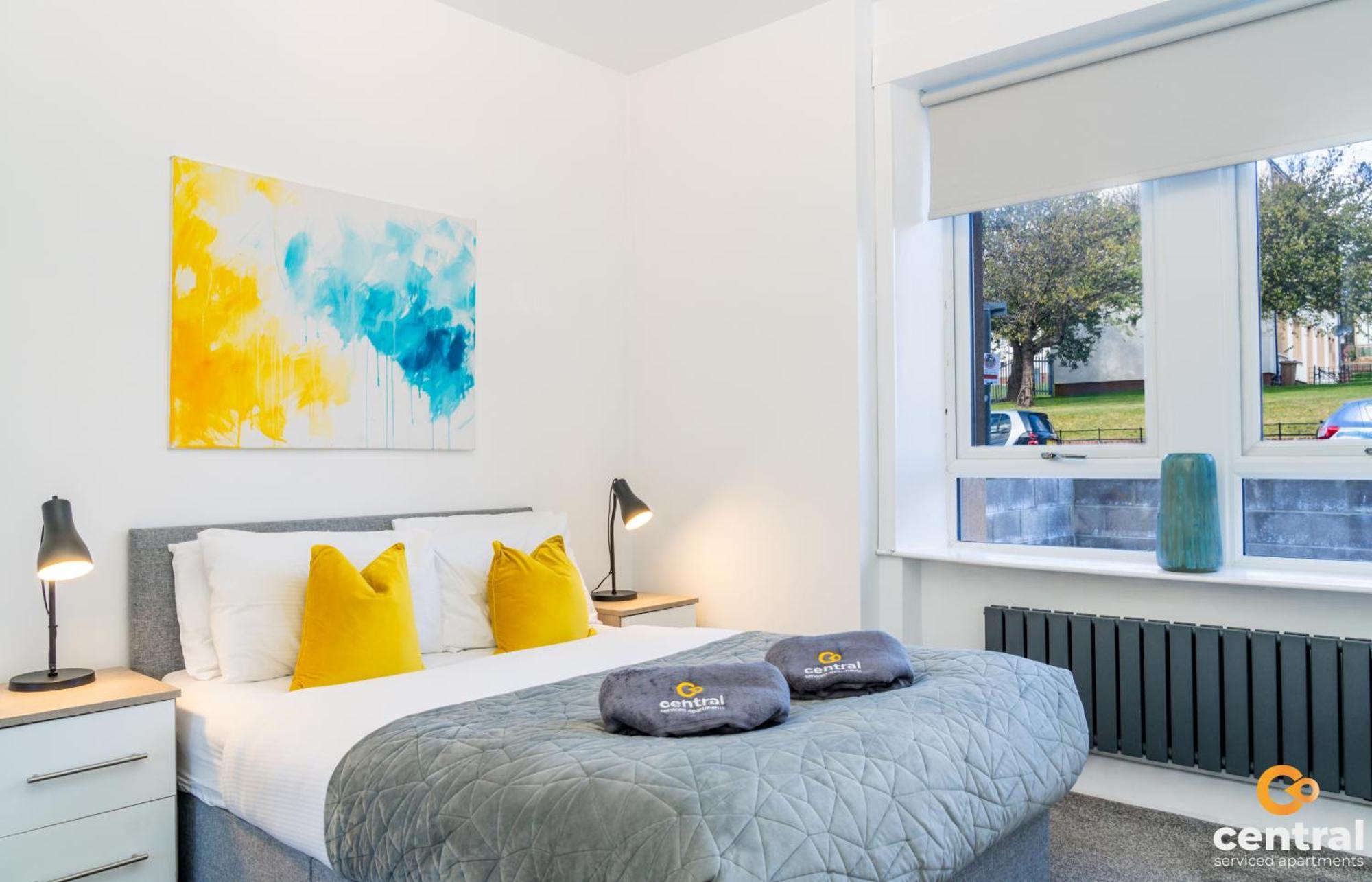 Central Serviced Apartments - 2 Bedroom - Free Street Parking - Fast Wifi - Smart Tvs In All Rooms - Ground Level - Family Neighbourhood - 3 X Double Beds - Heating 24-7 - Trade Stays - Weekly & Monthly Offers Dundee Luaran gambar