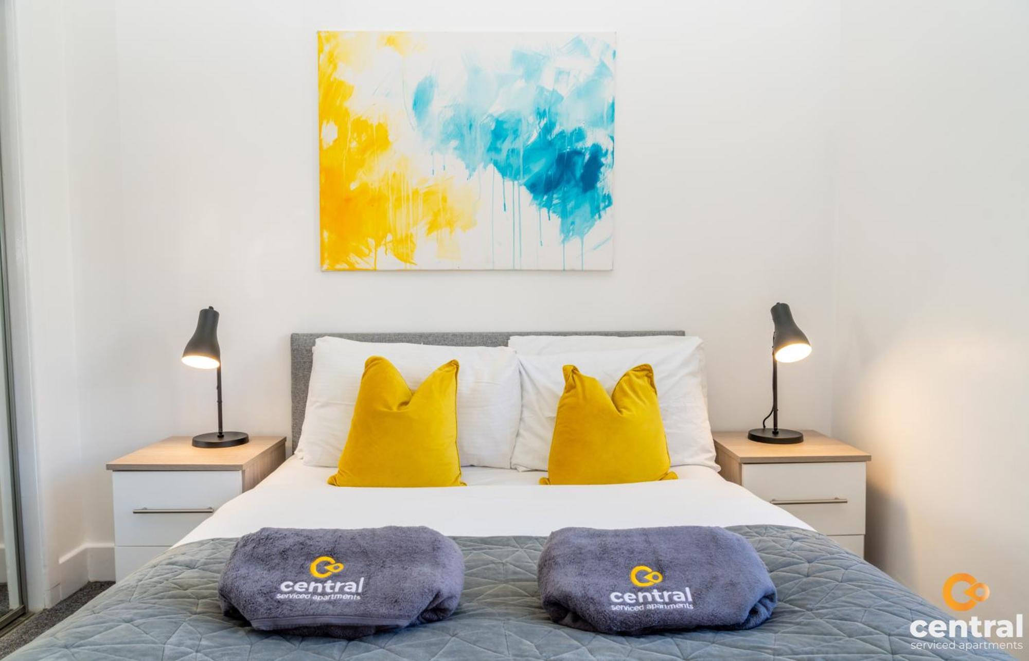 Central Serviced Apartments - 2 Bedroom - Free Street Parking - Fast Wifi - Smart Tvs In All Rooms - Ground Level - Family Neighbourhood - 3 X Double Beds - Heating 24-7 - Trade Stays - Weekly & Monthly Offers Dundee Luaran gambar